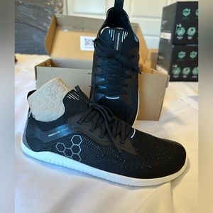 Vivo Barefoot Women’s Shoes Size 7.5